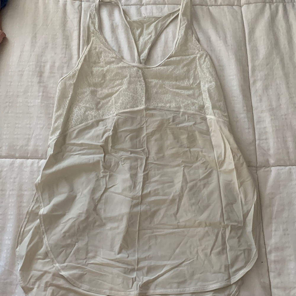 Lululemon workout tank